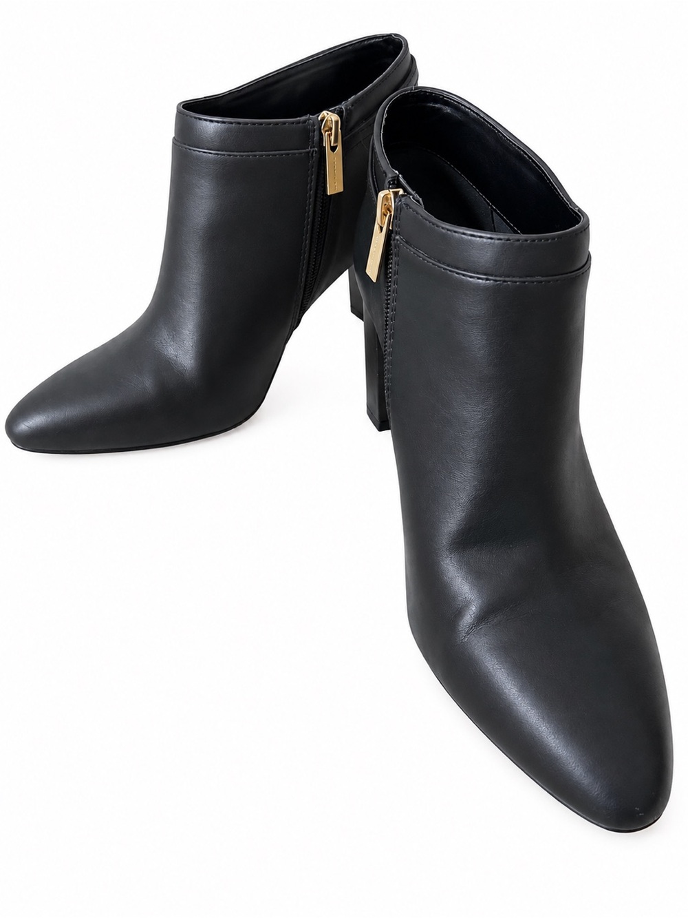 Vince Camuto Black Pointed Toe Block Heel Ankle Booties Size 9.5